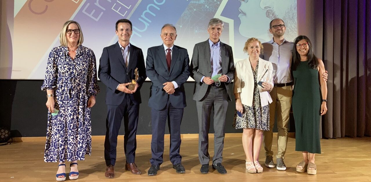 Facto Huma Merce Sala Premios Ferrer